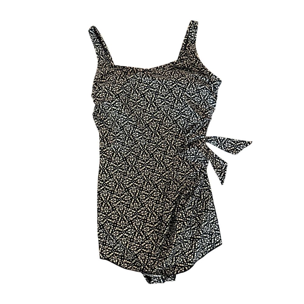 L.L.Bean Swimdress One Piece Swimsuit Skirted Cover Up Black White 18 Full Cover